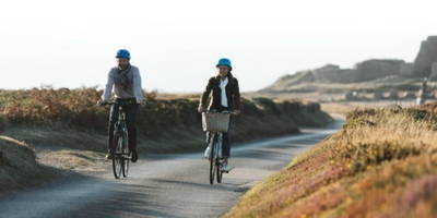 Couple cycling in Jersey